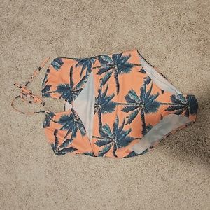 NWOT cutout swimsuit
